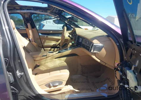 2010 Porsche Panamera S z USA, uszkodzony, nr VIN WP0AB2A73AL061705